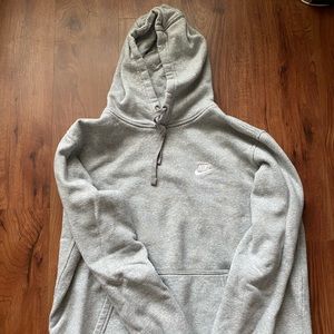 Nike Classic Gray Sweatshirt